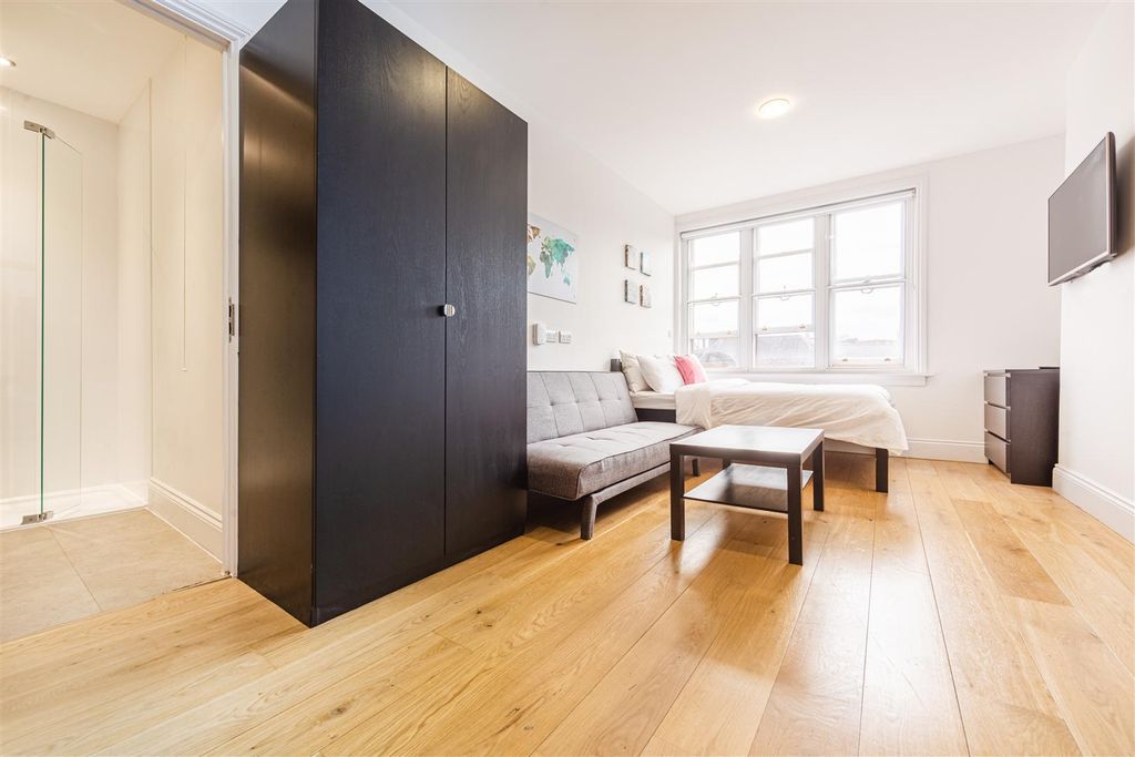 Property photo 2 of 5 S20 Hi-Res.Jpg