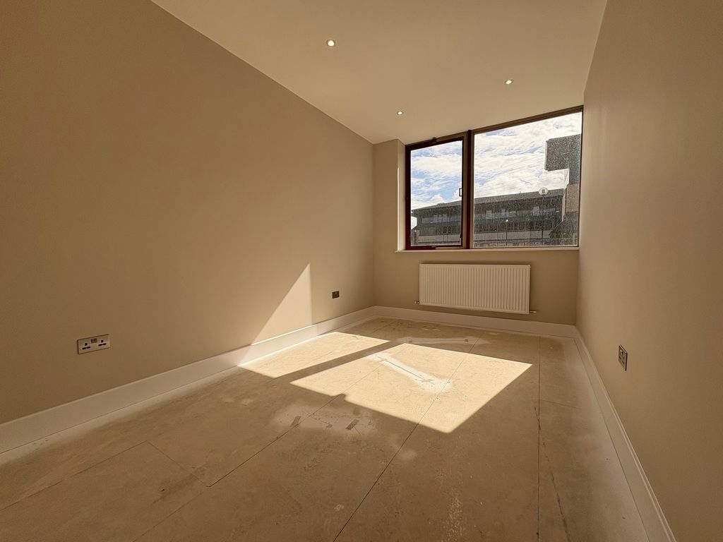 Property photo 3 of 4 Photo 2