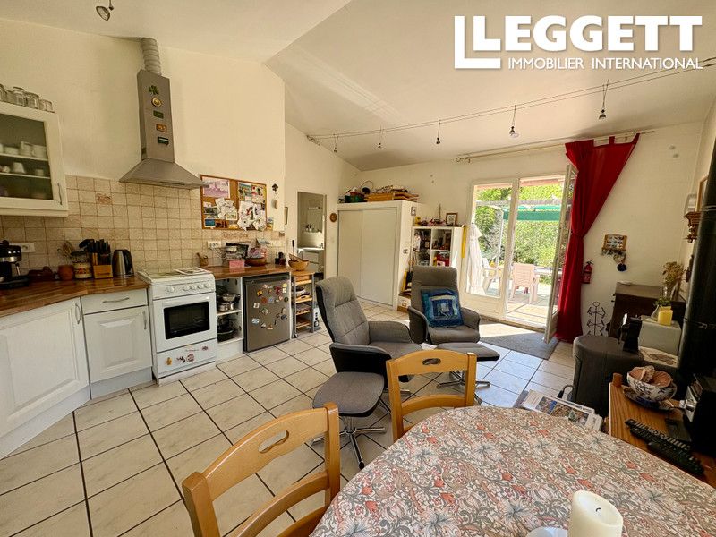 Property photo 3 of 10