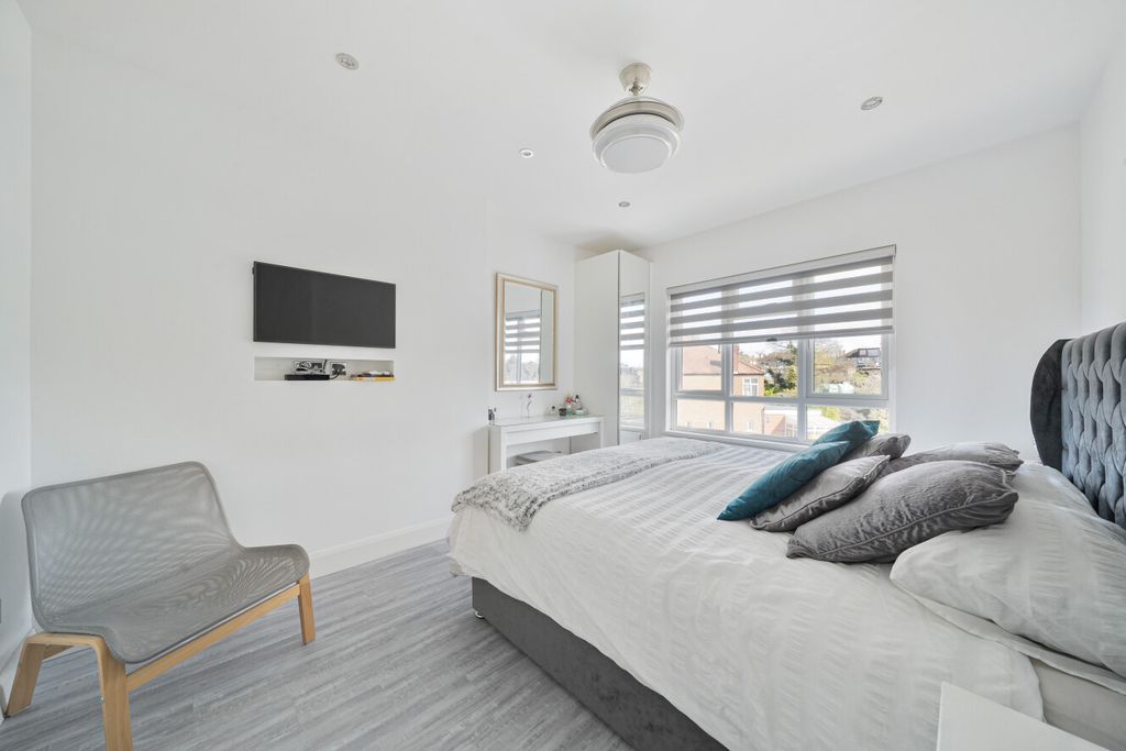 Additional image 6 of 5 bed terraced house for saleCannon Hill Lane, Raynes Park, London SW20