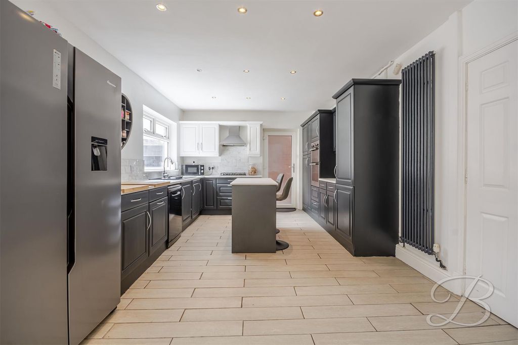 Property photo 2 of 39 Ccltd-27.Jpg