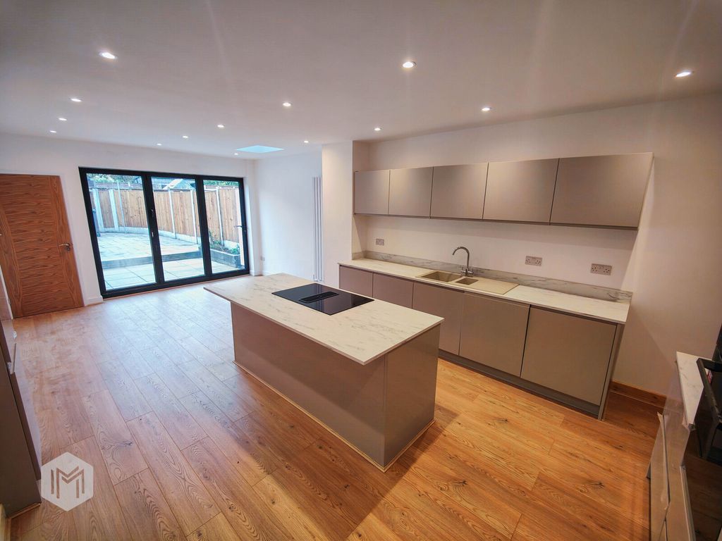 Property photo 2 of 20 Picture No. 13