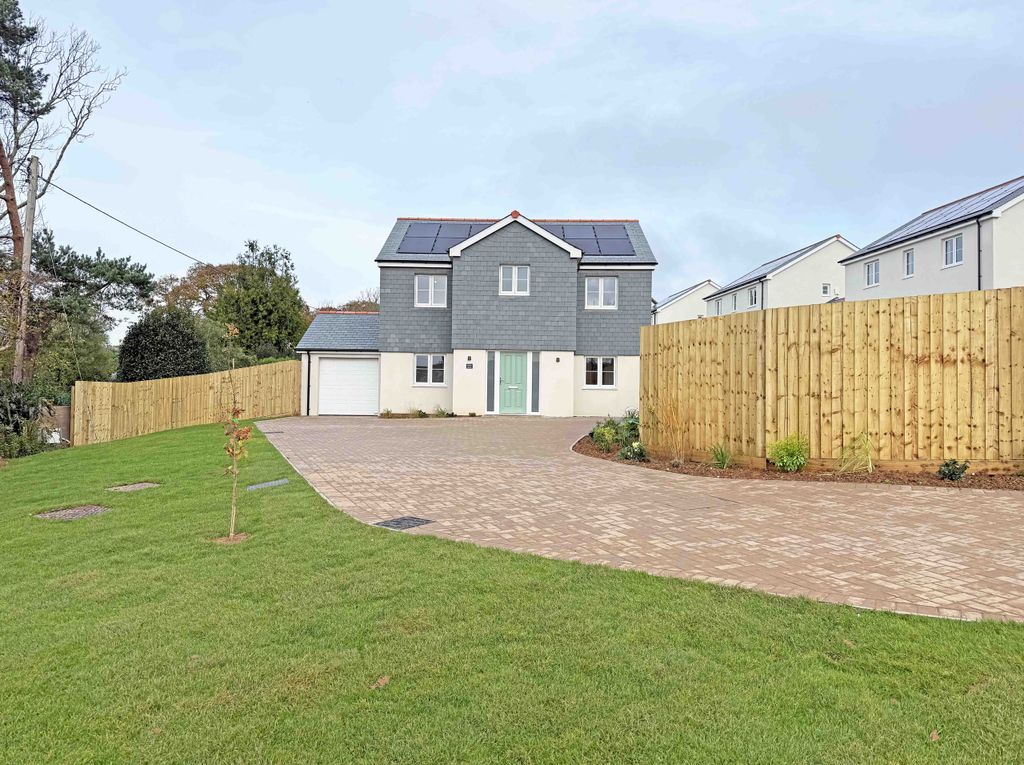 Property photo 1 of 17 Photo 1