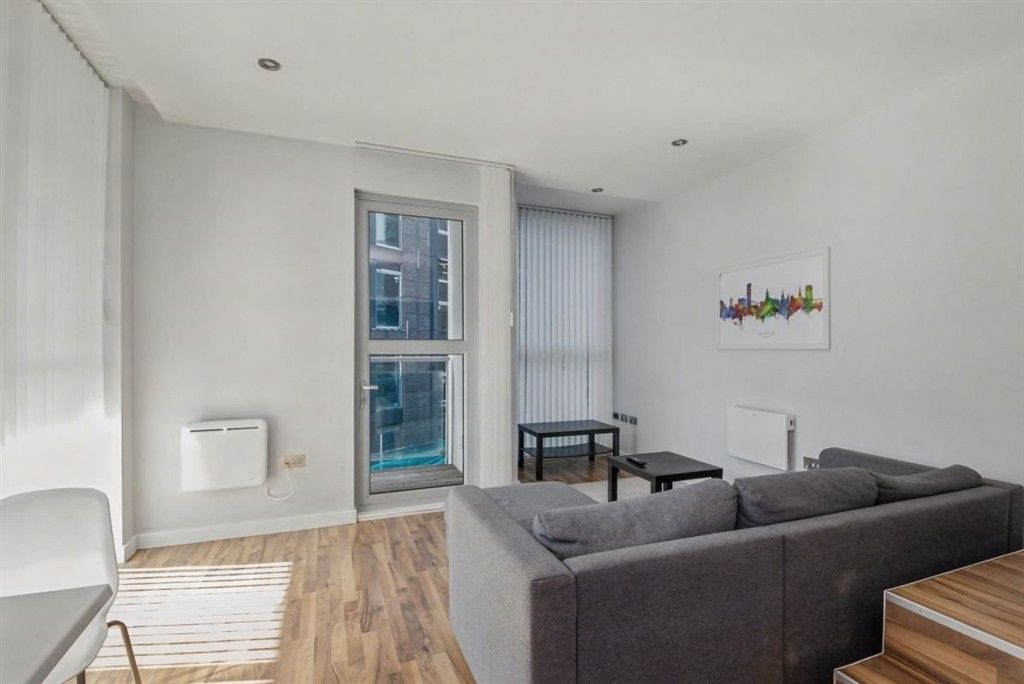 Property photo 3 of 9