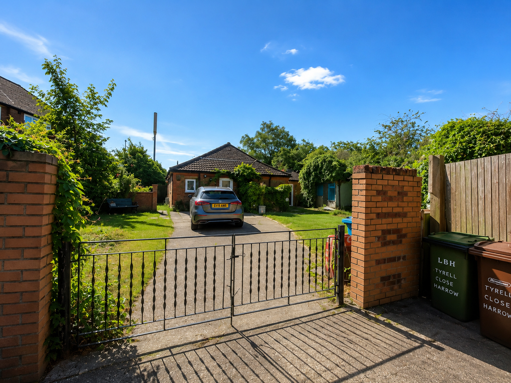 Property photo 1 of 23