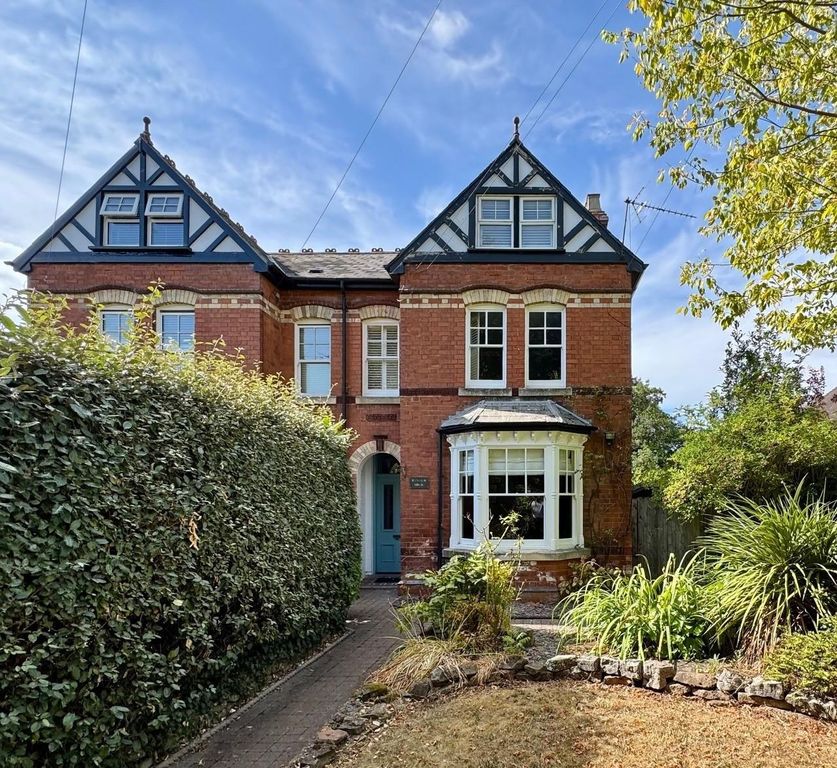 Property photo 1 of 21