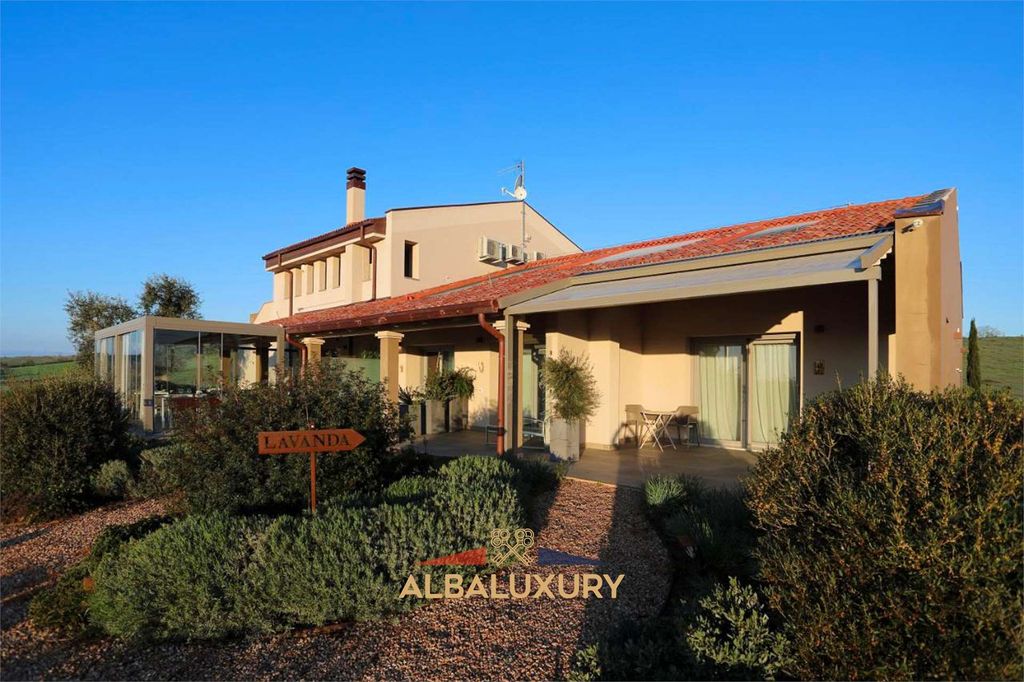 Property photo 3 of 46