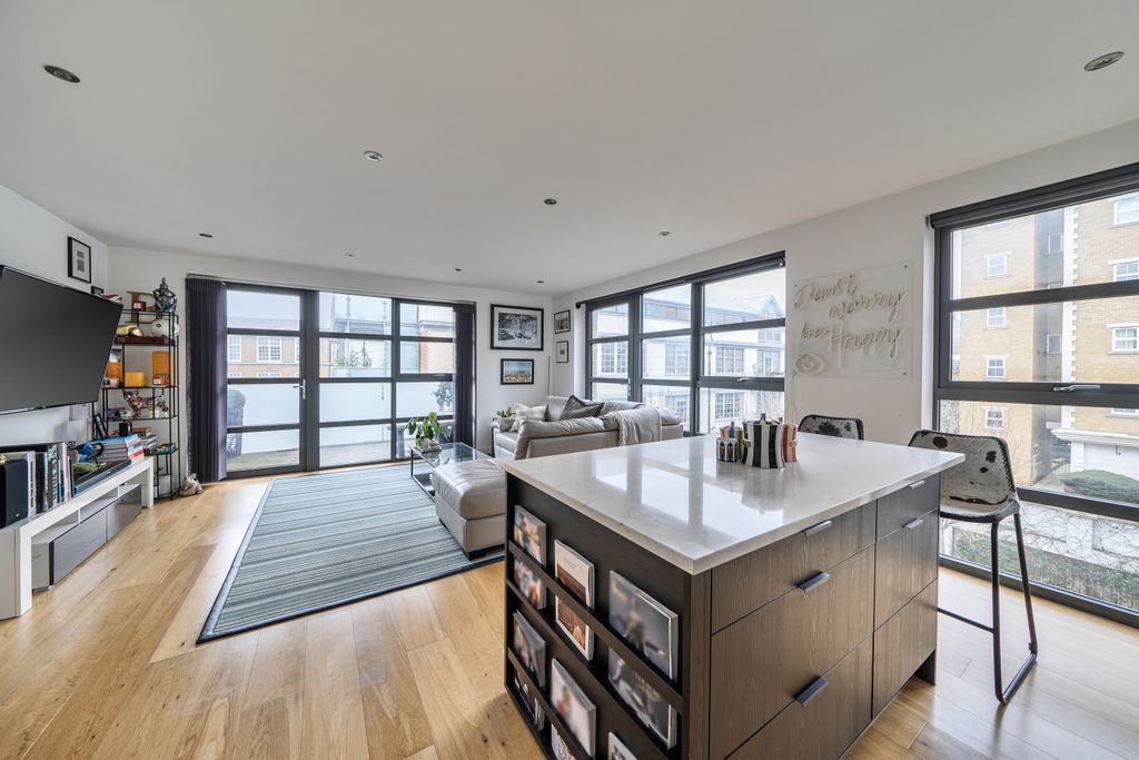 Property photo 1 of 26 1420597-10-69A821A645c6F