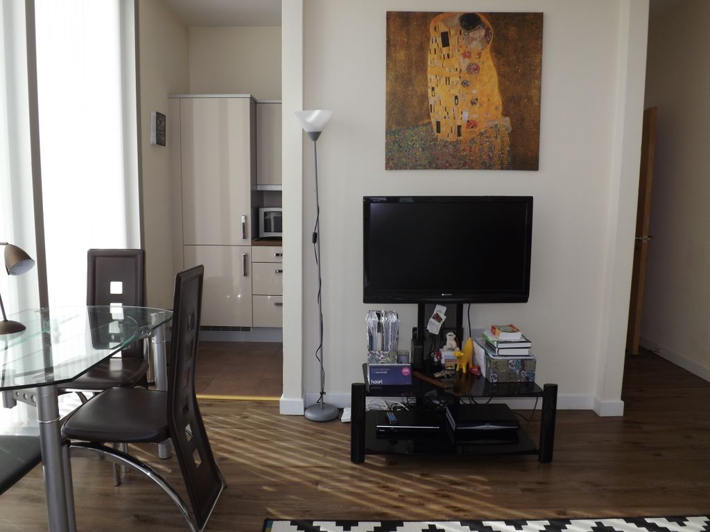 Property photo 2 of 8 Living Room