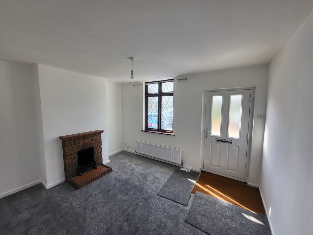 Property photo 2 of 11 Image