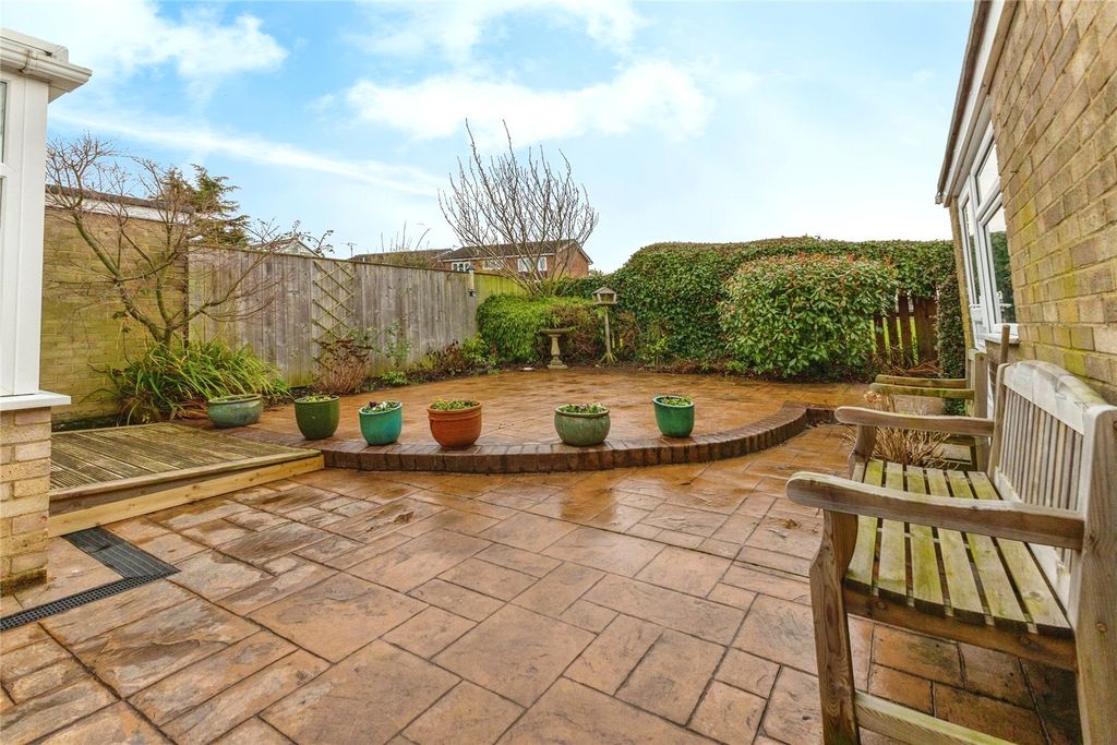 Property photo 2 of 15 Picture No. 20