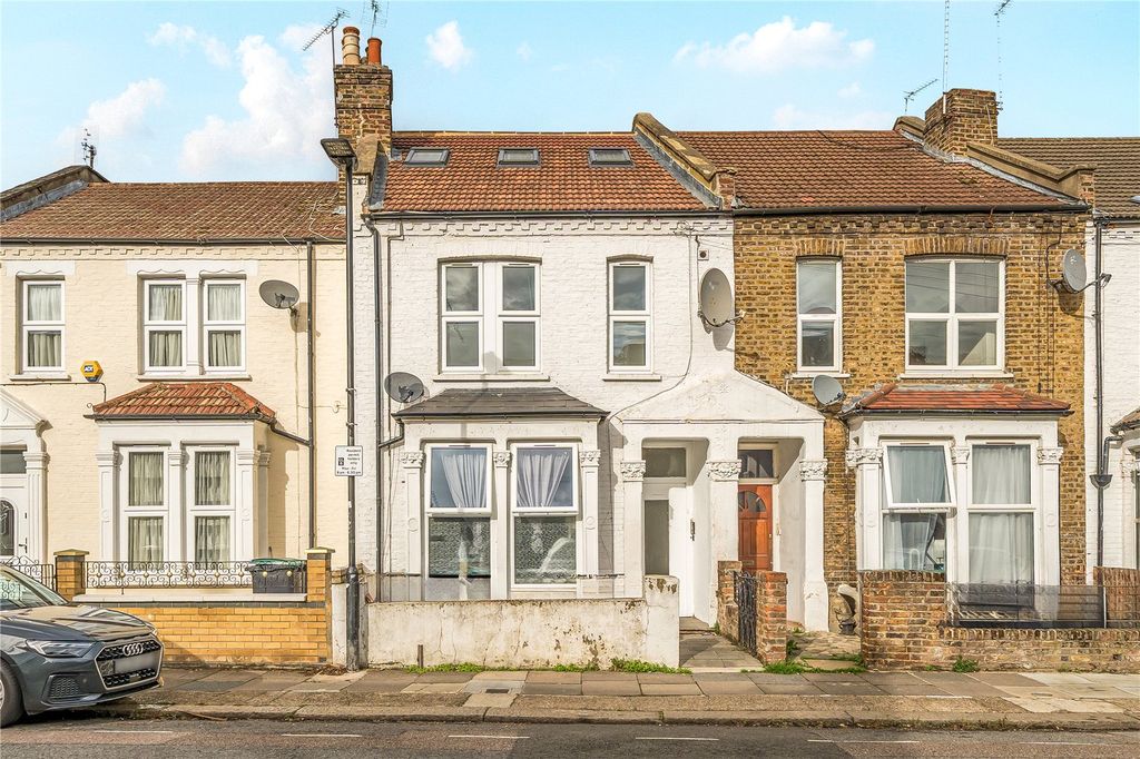 Property photo 2 of 16 Picture No. 05