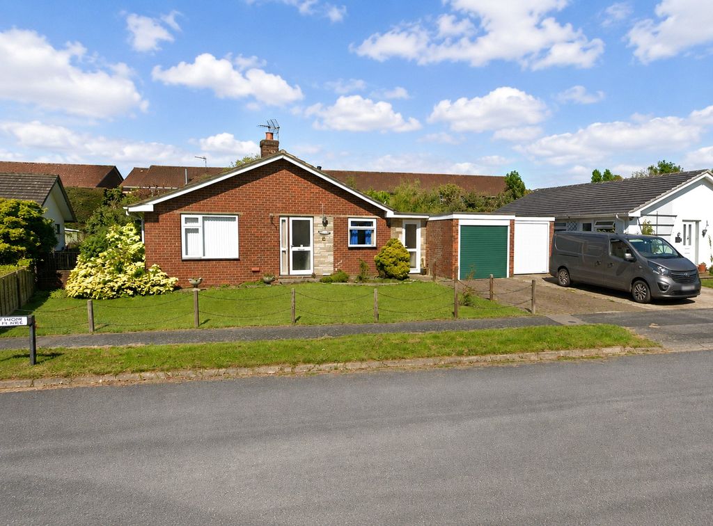 Property photo 1 of 10 Picture No. 15