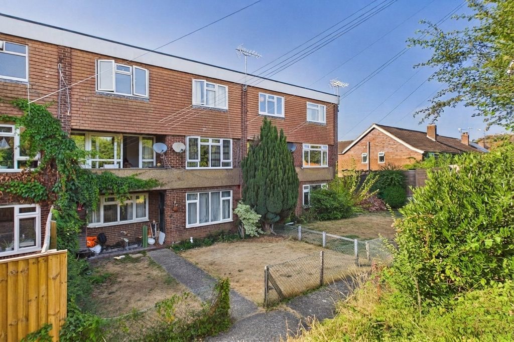 Property photo 1 of 10 Picture No. 01