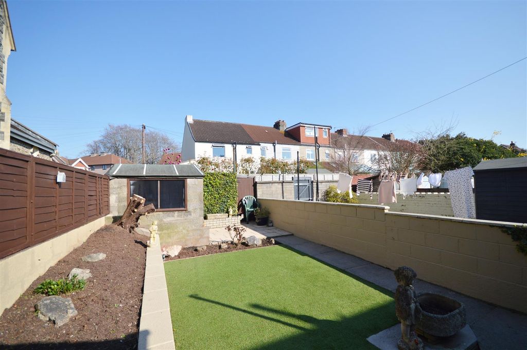 Property photo 2 of 18 Rear Garden