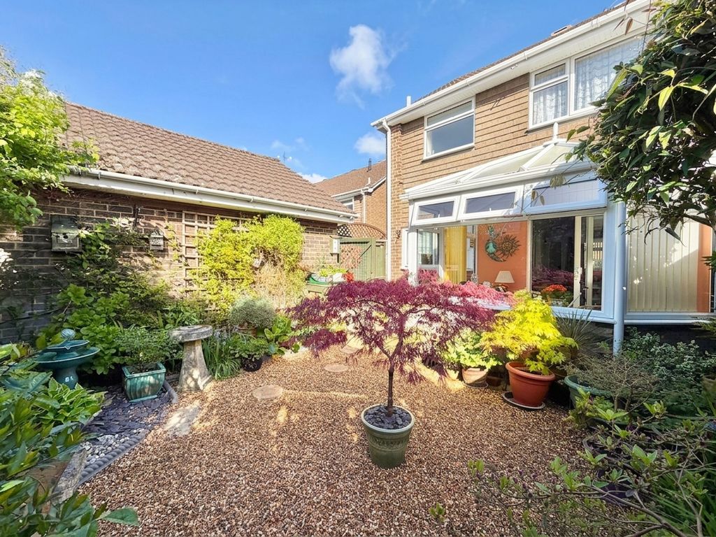 Property photo 3 of 15