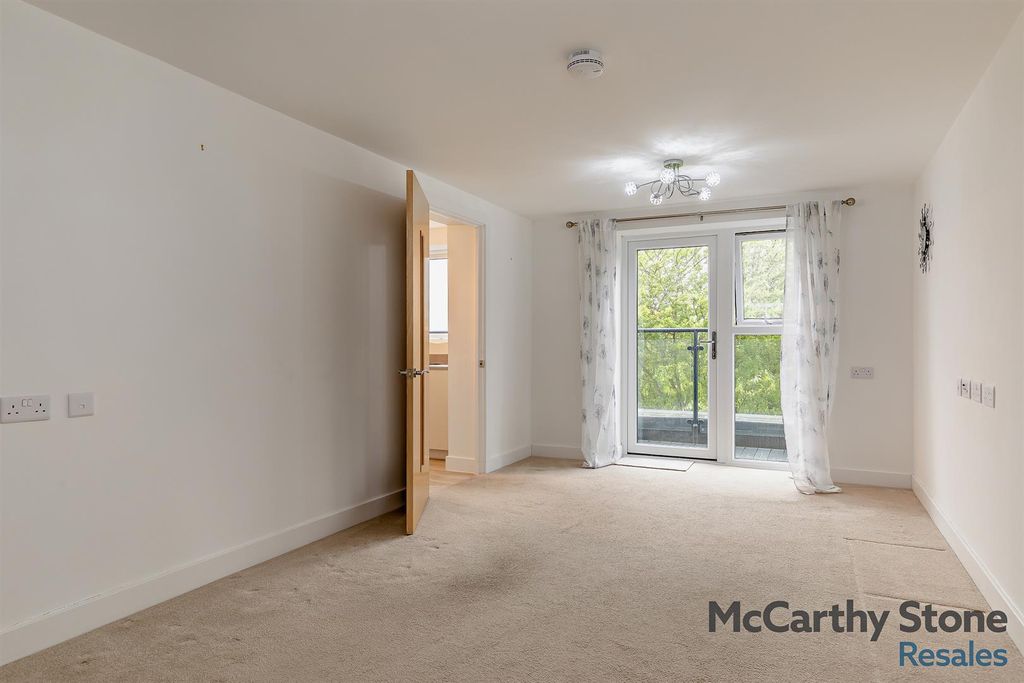 Additional image 4 of 1 bed flat for saleStowe Place, Rotten Row, Lichfield WS13