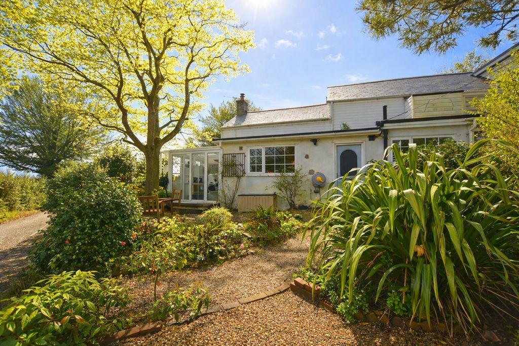Property photo 1 of 27 External