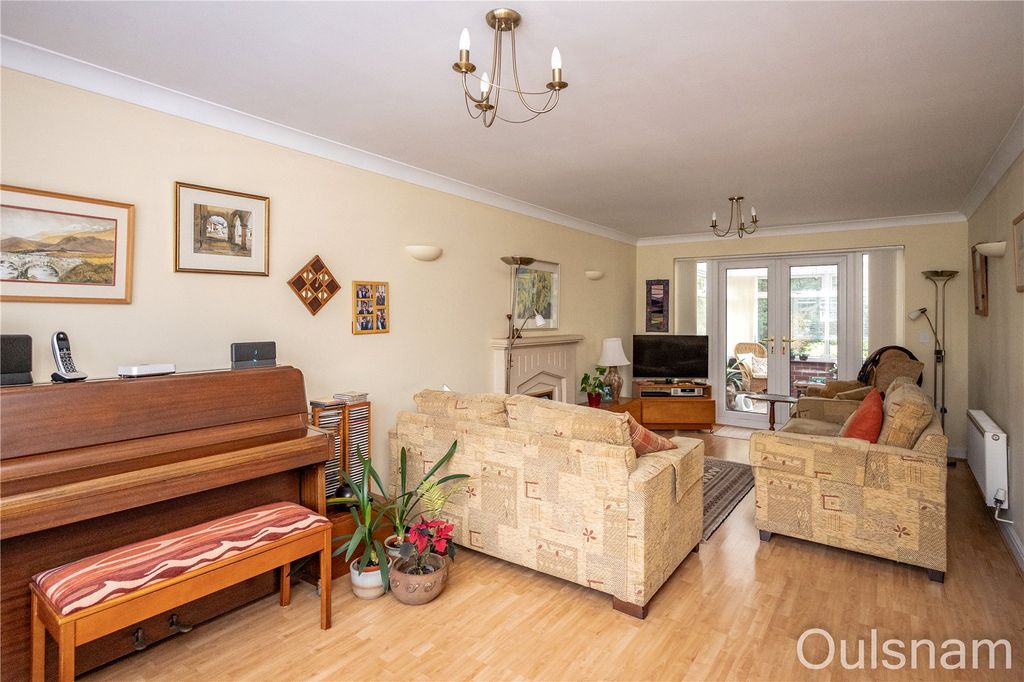 Property photo 3 of 26 Picture No. 17