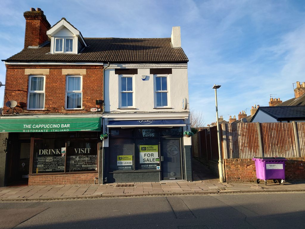 Property photo 1 of 9