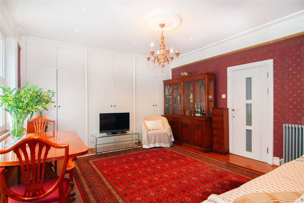 Property photo 2 of 17 Picture No. 07