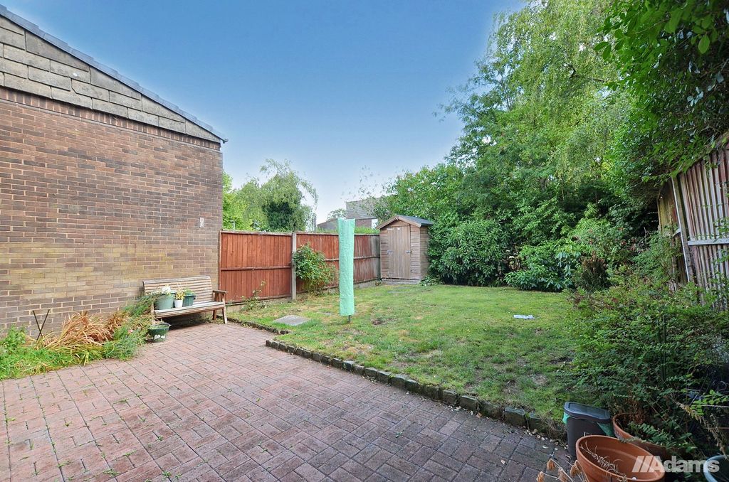 Property photo 2 of 23