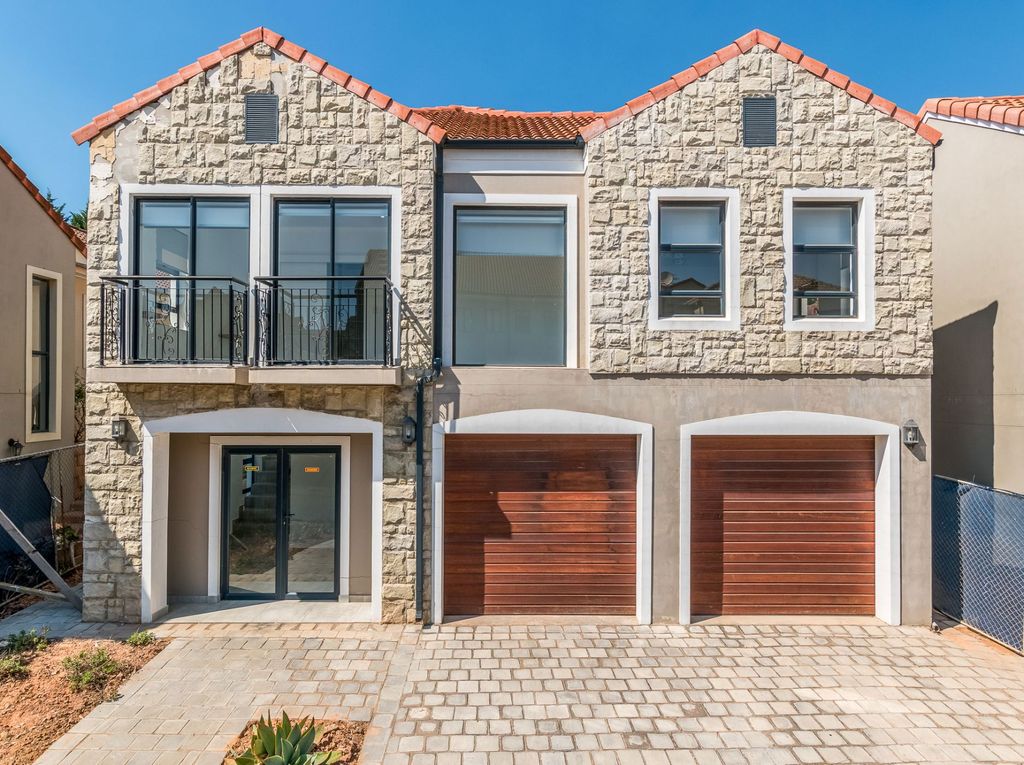 Property photo 1 of 42 Dbv1735124