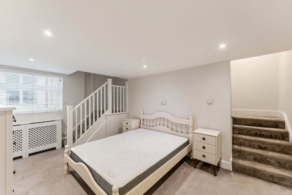 Property photo 3 of 10 Pbox-Img.Jpg