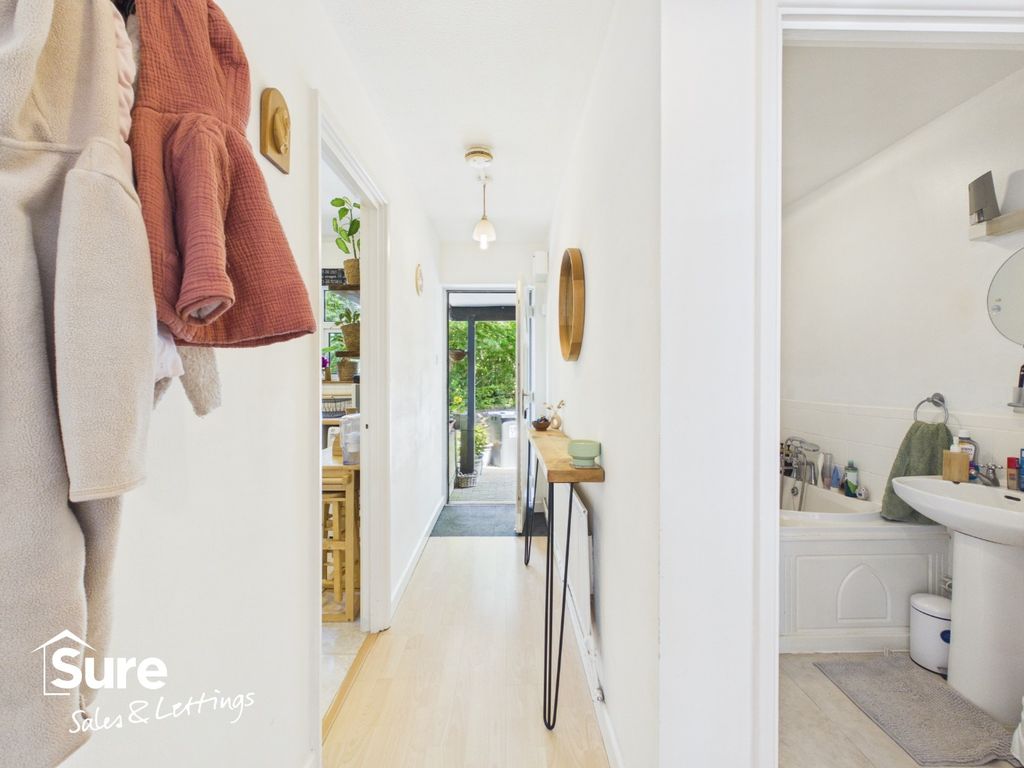 Property photo 3 of 21 5184855