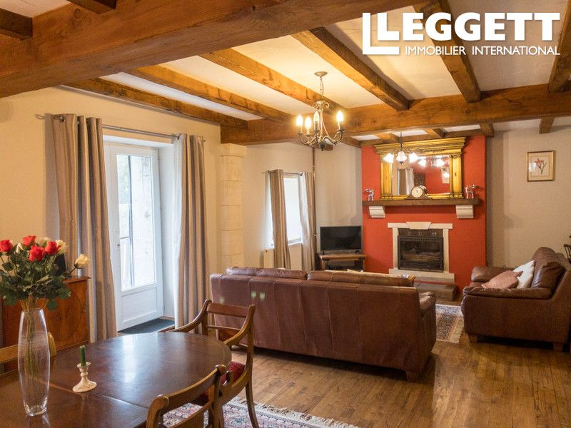 Property photo 2 of 10