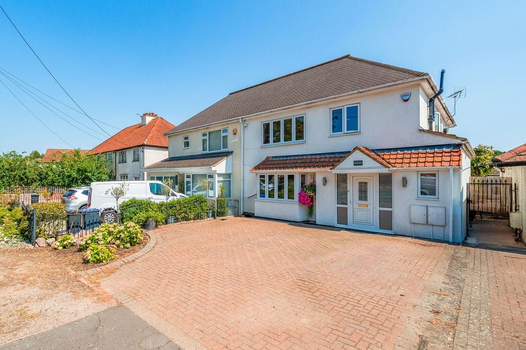 Property photo 1 of 35