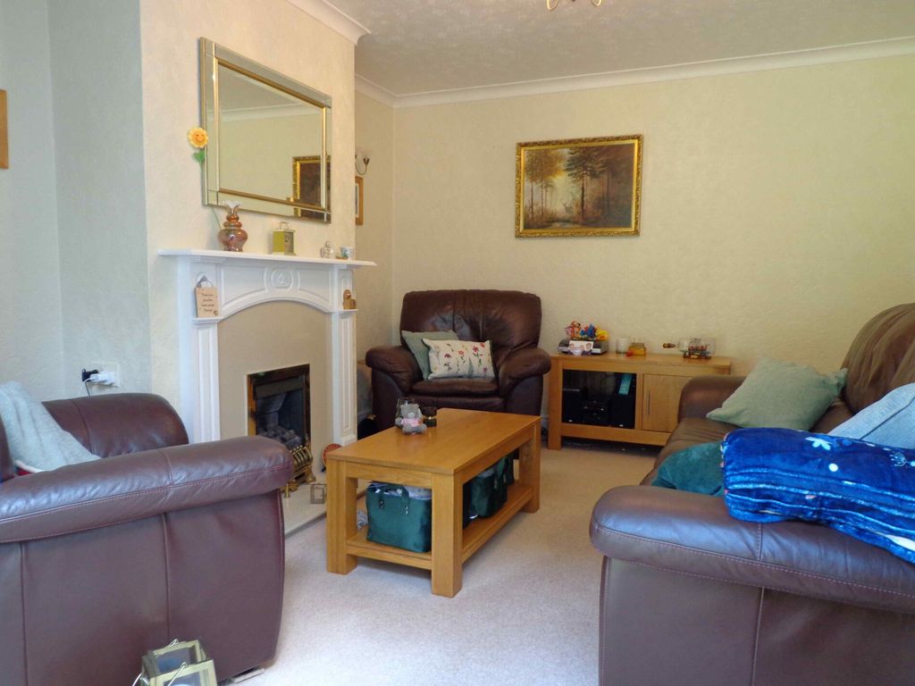 Property photo 3 of 14