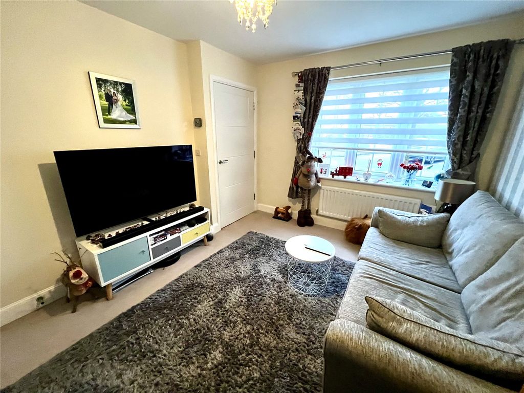 Property photo 2 of 14 Picture No. 06