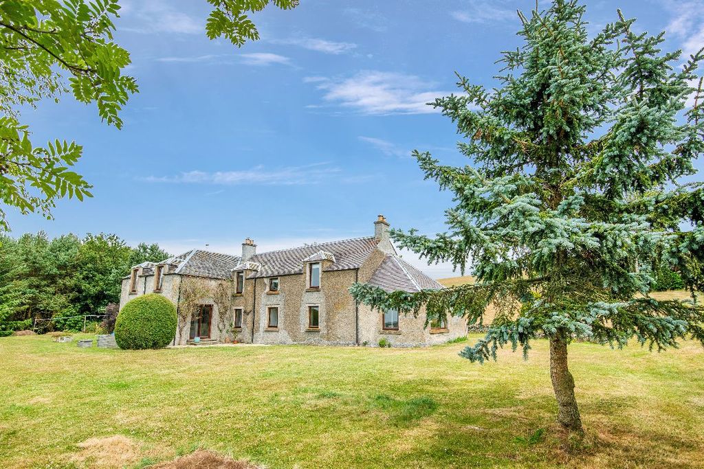 Property photo 2 of 29