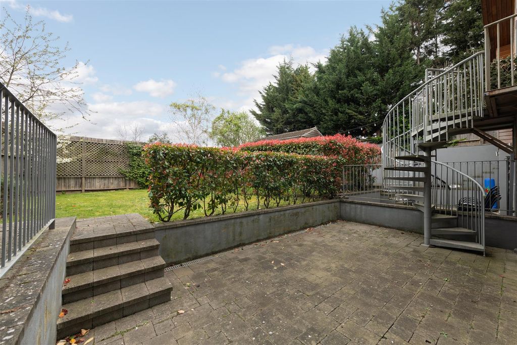 Property photo 3 of 21 Bell Brook 10.Jpg