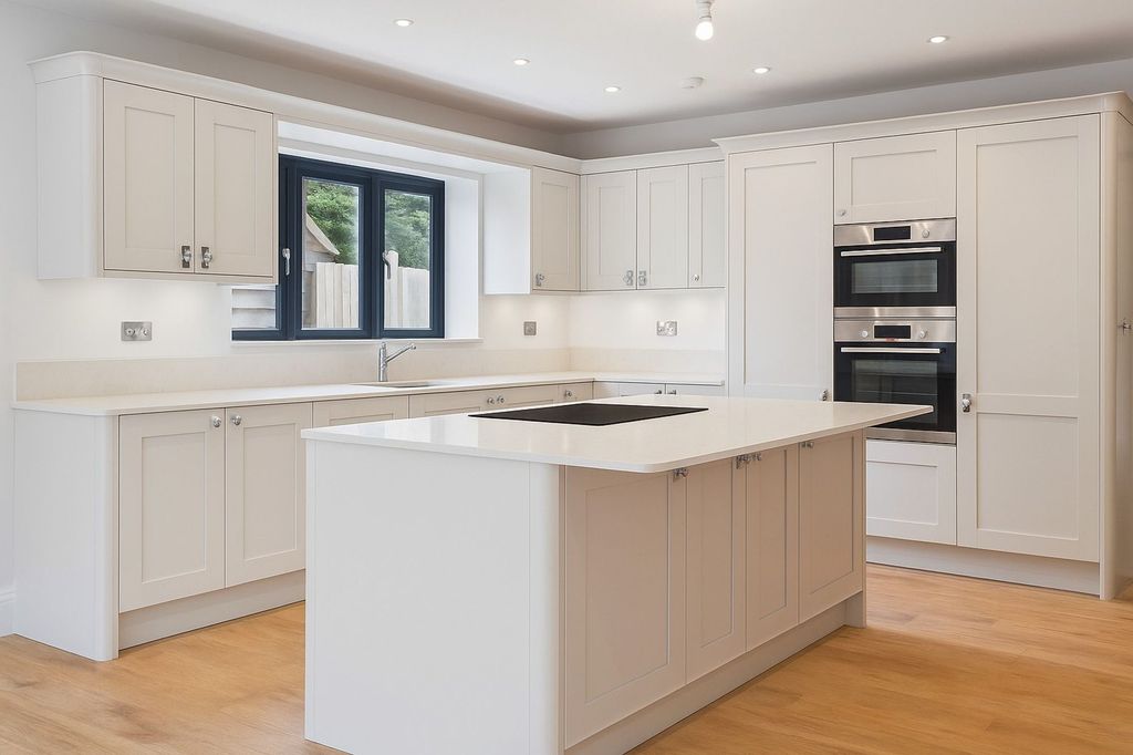 Property photo 2 of 26 Photo 42