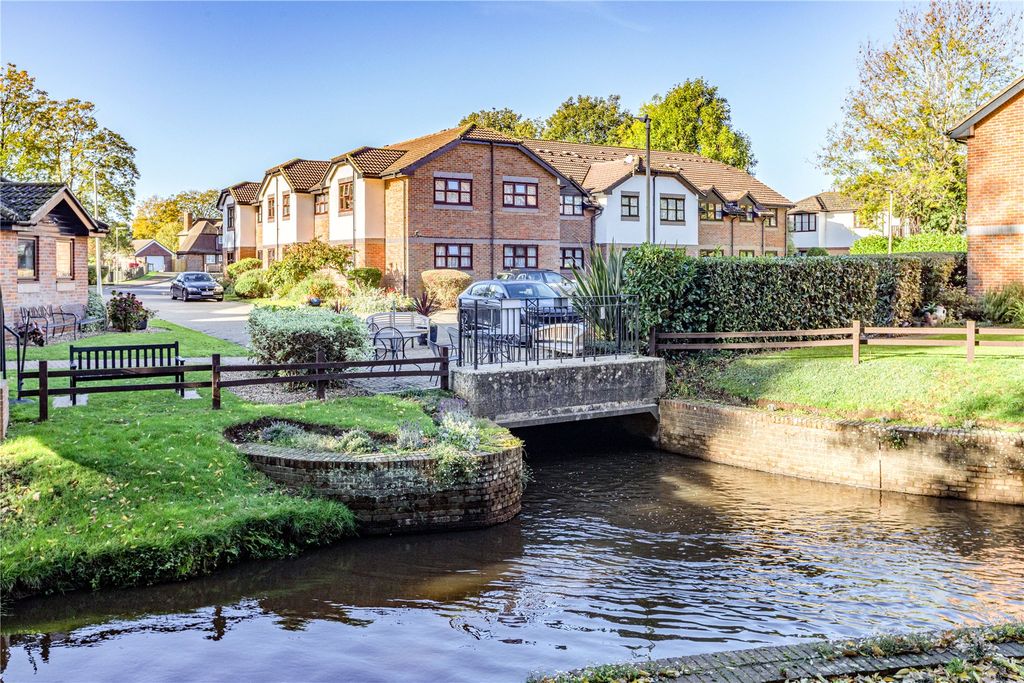 Property photo 1 of 18 Picture No. 17