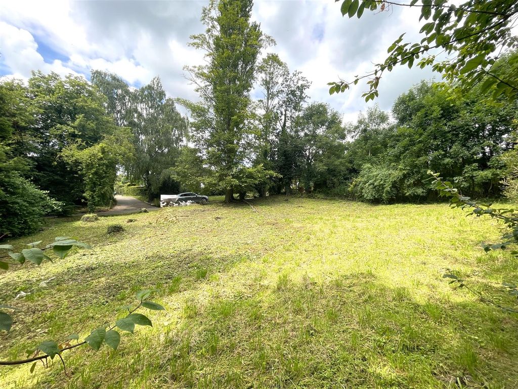 Property photo 2 of 14 Img_2046.Jpg