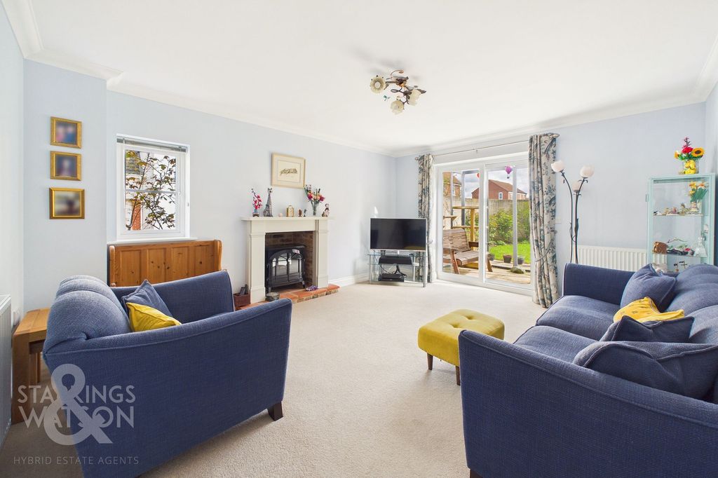 Property photo 2 of 29