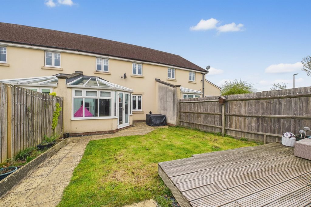 Property photo 1 of 13 Picture No. 17