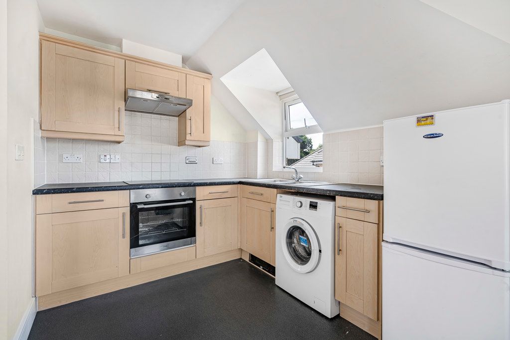 Property photo 3 of 15 Kitchen