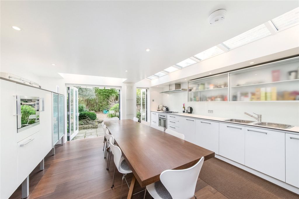 Property photo 1 of 12 Kitchen