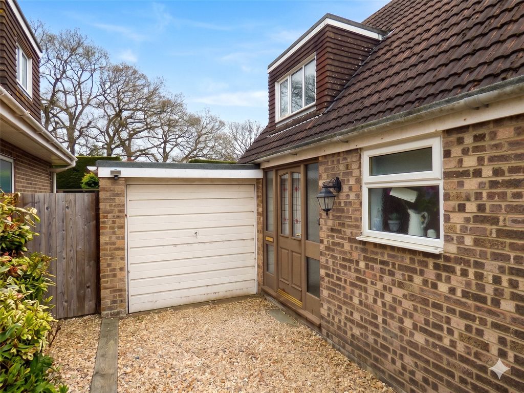 Property photo 2 of 18 Picture No. 41