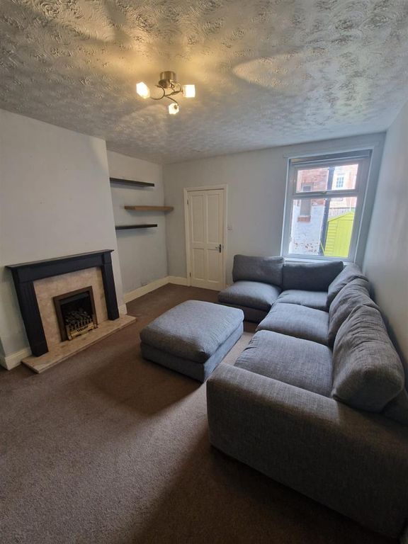 Property photo 3 of 7 1000046720.Jpg
