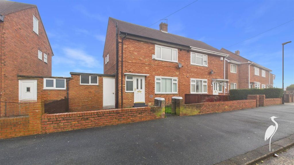 Property photo 1 of 21 Front External