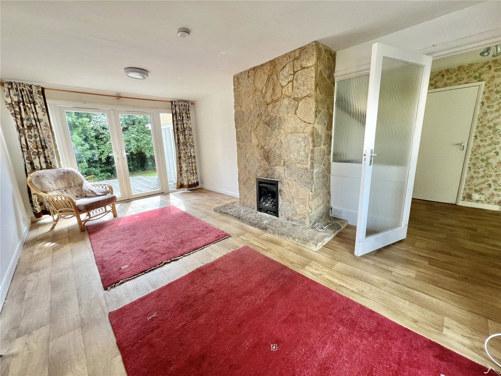 Property photo 2 of 14 Picture No. 19