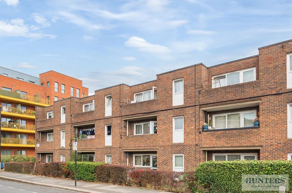 Property photo 1 of 14 A3027B11-ee20-4A29-91E4-475A93A7Daeb.Jpg