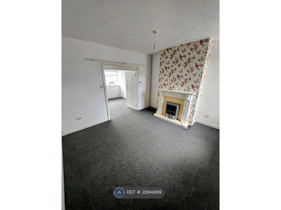 Property photo 1 of 14 Dining Room