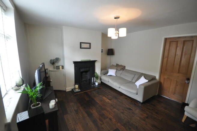 Property photo 3 of 8