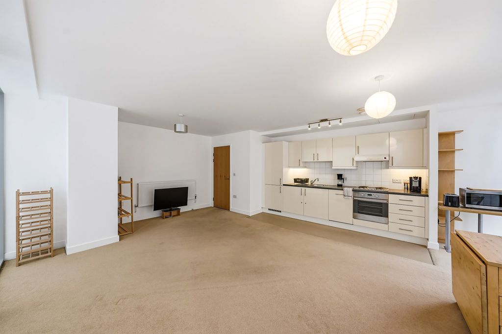 Property photo 3 of 9 Photos-28.Jpg